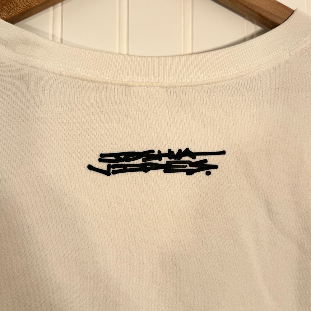 Disney X Uniqlo X Joshua Vides Women’s Mickey Mouse Club White Crewneck Size XL - Picture 8 of 13